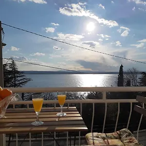 https://apartment-elena-dramalj.primorje-gorskikotar.com
